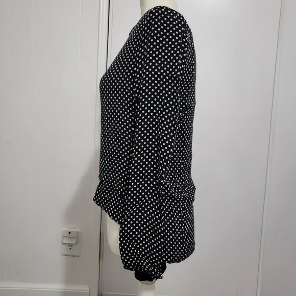 Philosophy Black Dot Blouse - Picture 5 of 7